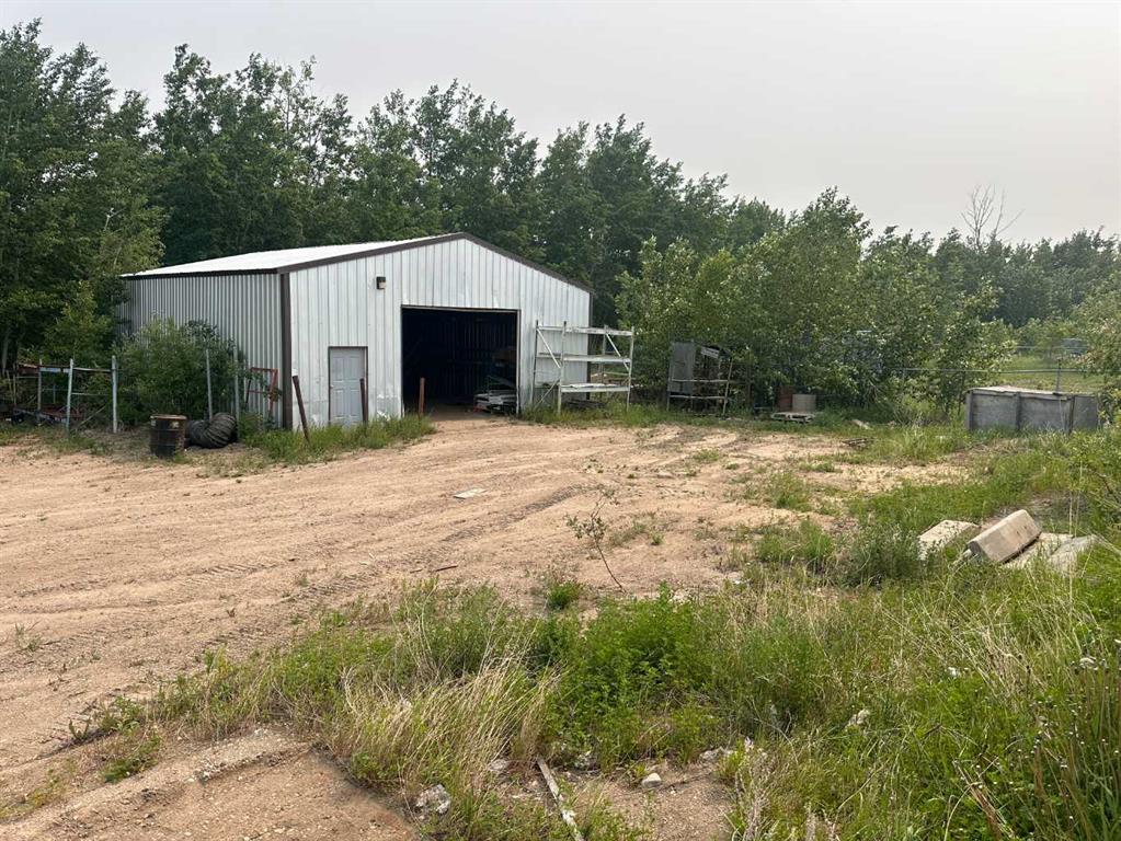 24 Nipewon Road Property Photo 14