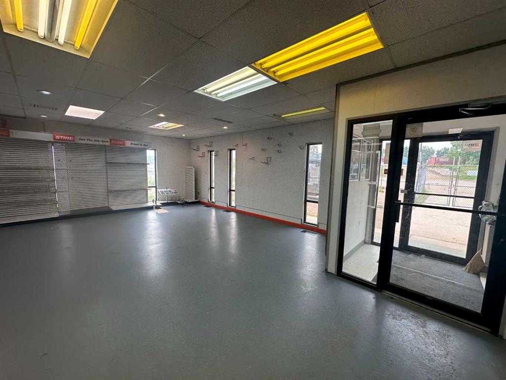 24 Nipewon Road Property Photo 18