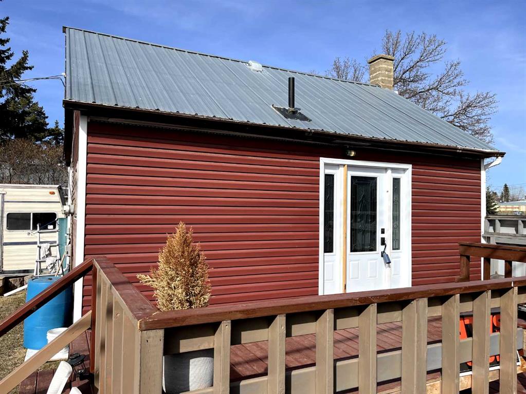 4801 49 Street Property Photo