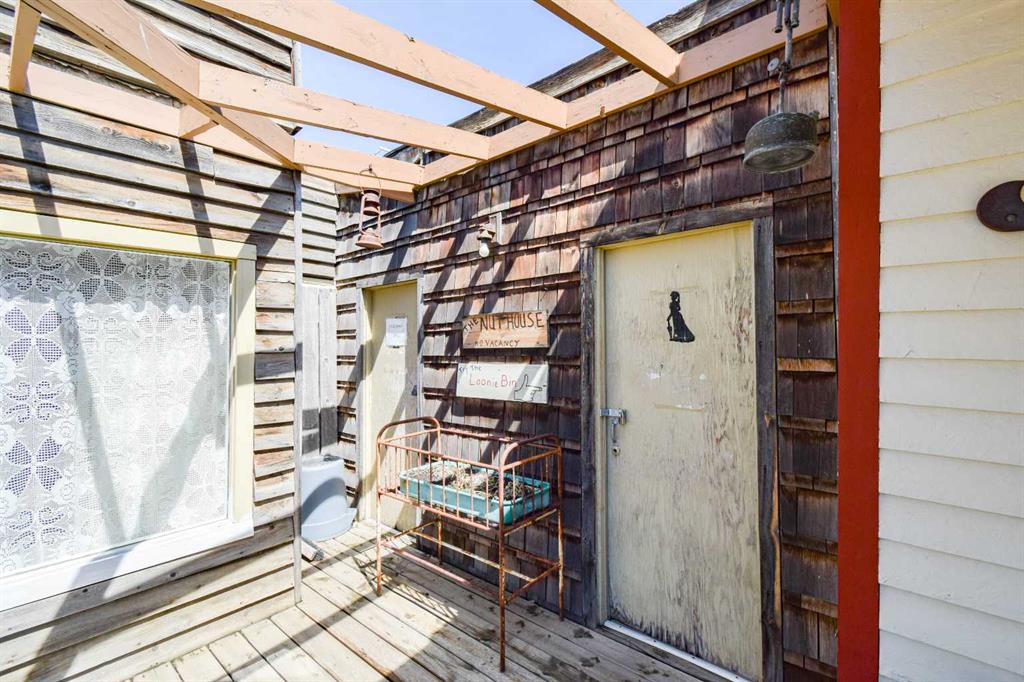 40 Main Street Property Photo 31