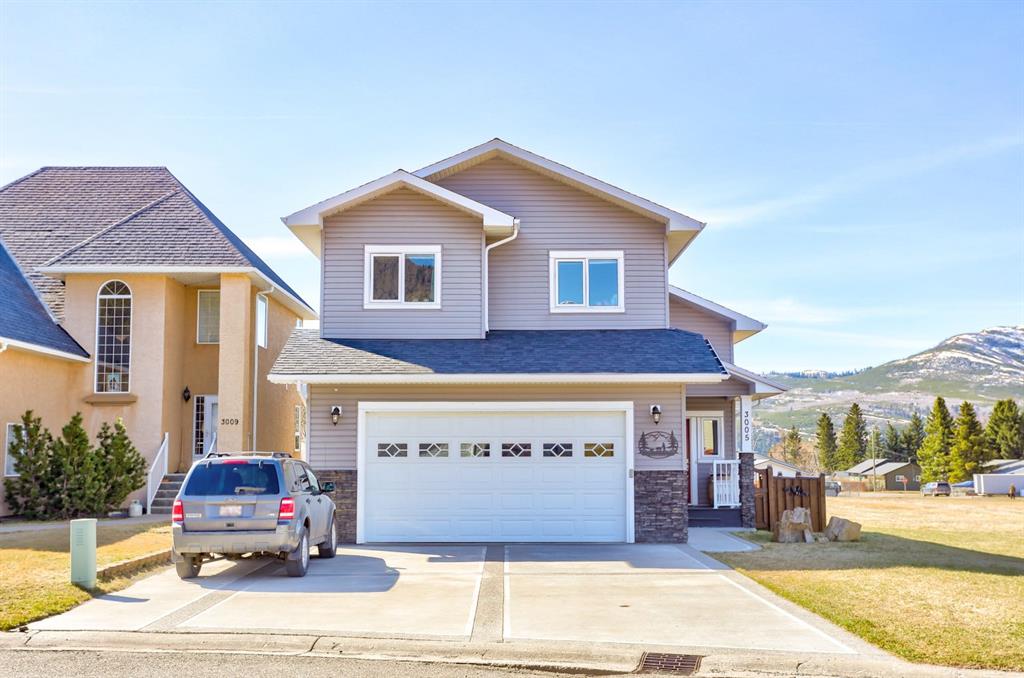3005 214 Street Property Photo