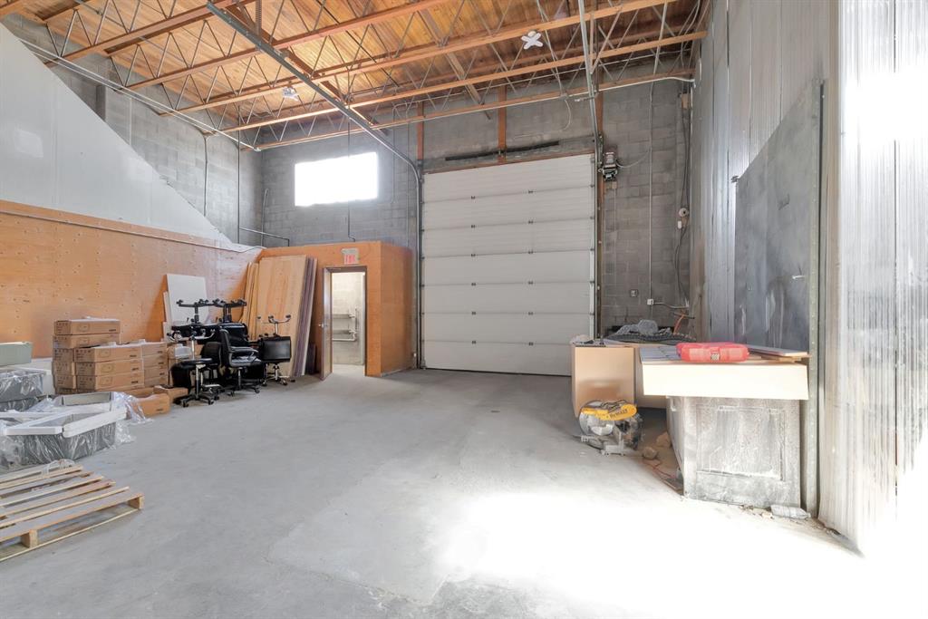216 40 Avenue Property Photo 29