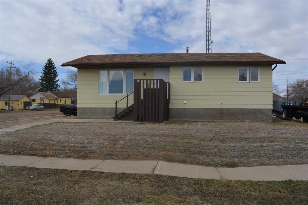 439 1 Street Property Photo