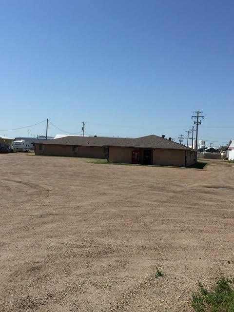 4807 48 Street Property Photo 10