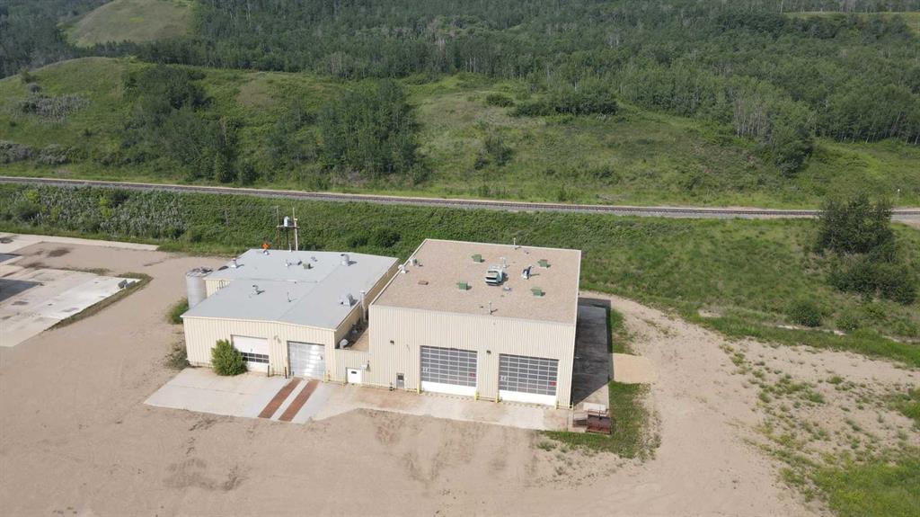 8610 87 Avenue Property Photo 3