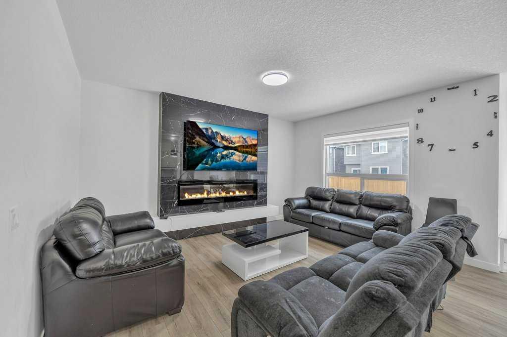1098 Midtown Avenue Property Photo 13