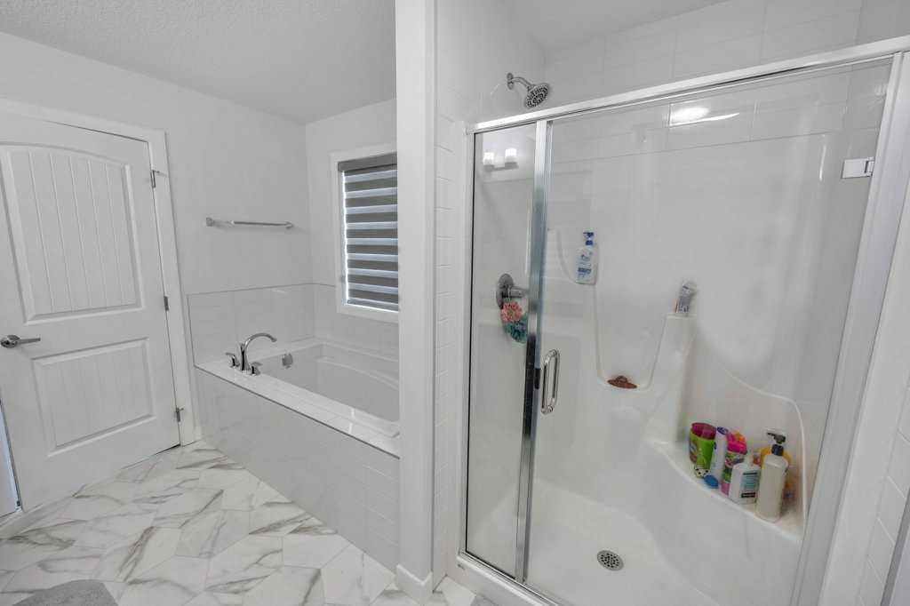 1098 Midtown Avenue Property Photo 28
