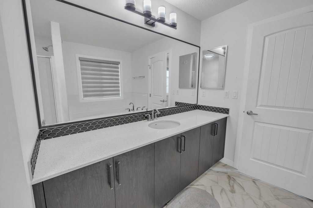 1098 Midtown Avenue Property Photo 29