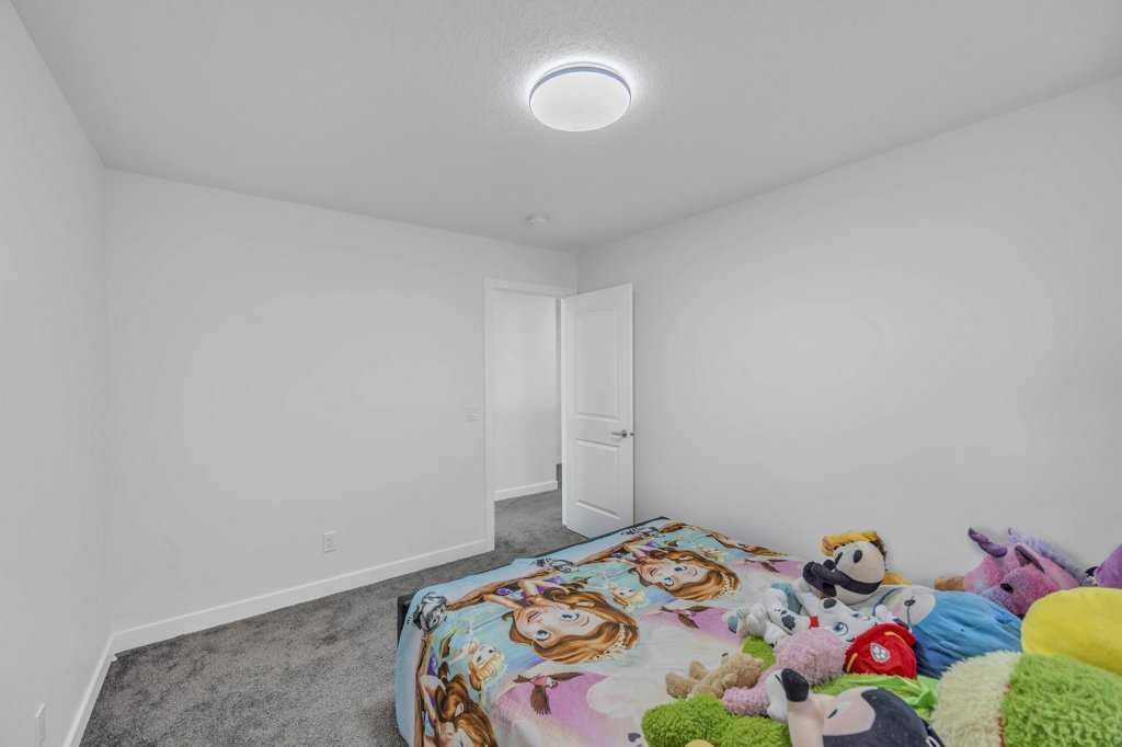 1098 Midtown Avenue Property Photo 32