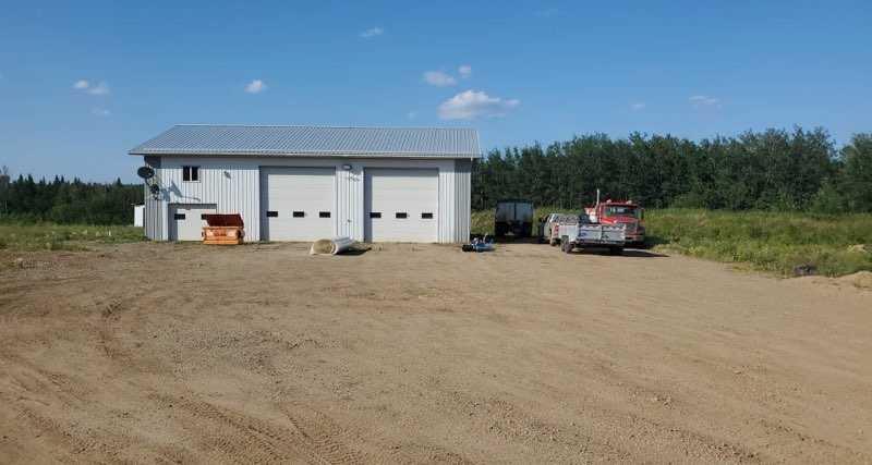 13002 881 Highway Property Photo