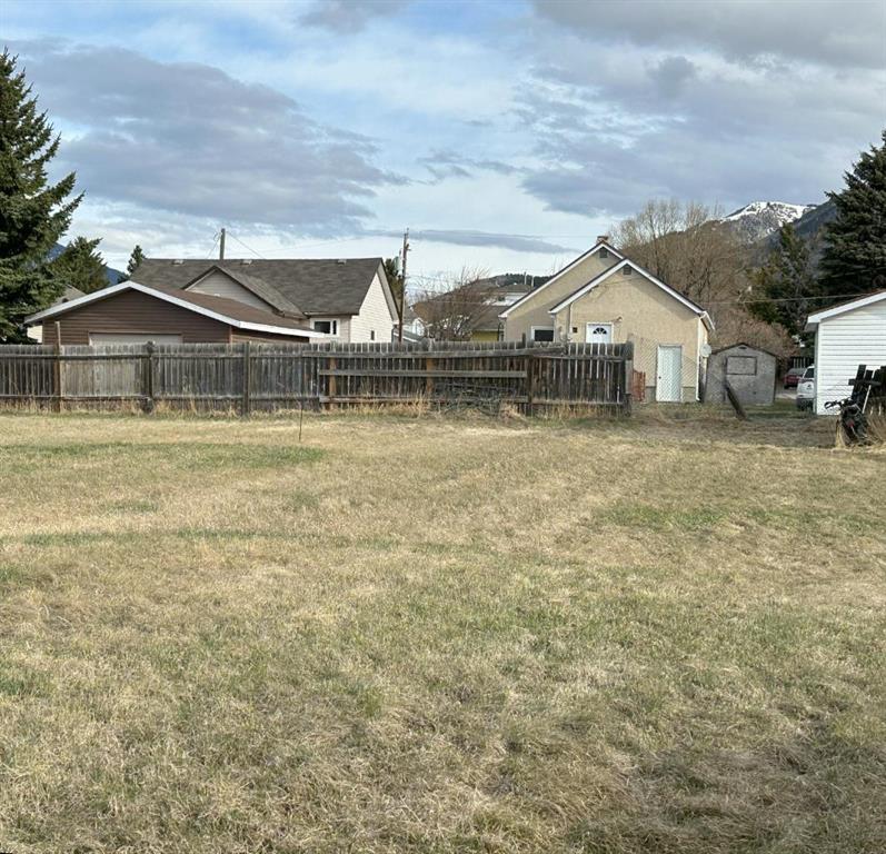 2738 227 Street Property Photo