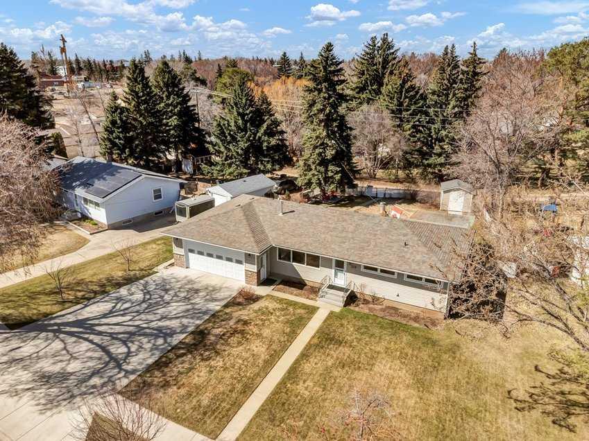 519 3 Street Property Photo