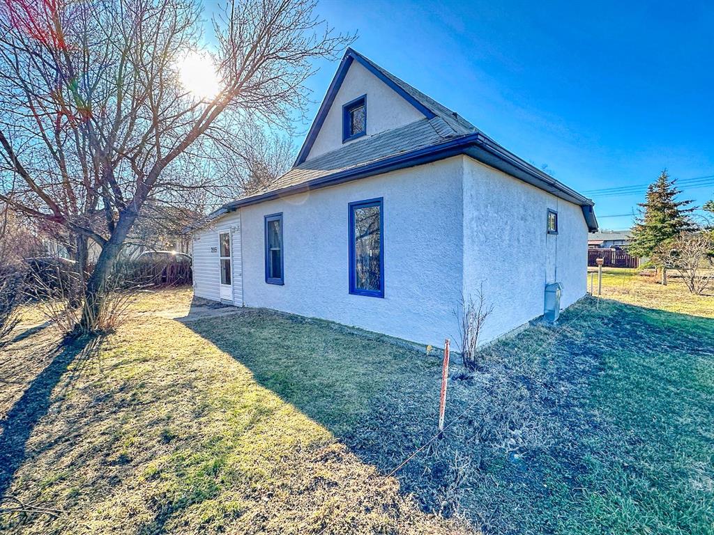 Kneehill County County Real Estate Listings Main Image