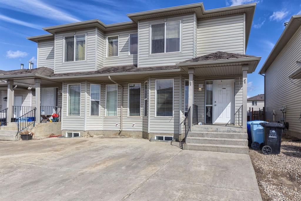 117 Kodiak Crescent Property Photo 1