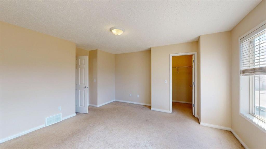 117 Kodiak Crescent Property Photo 12