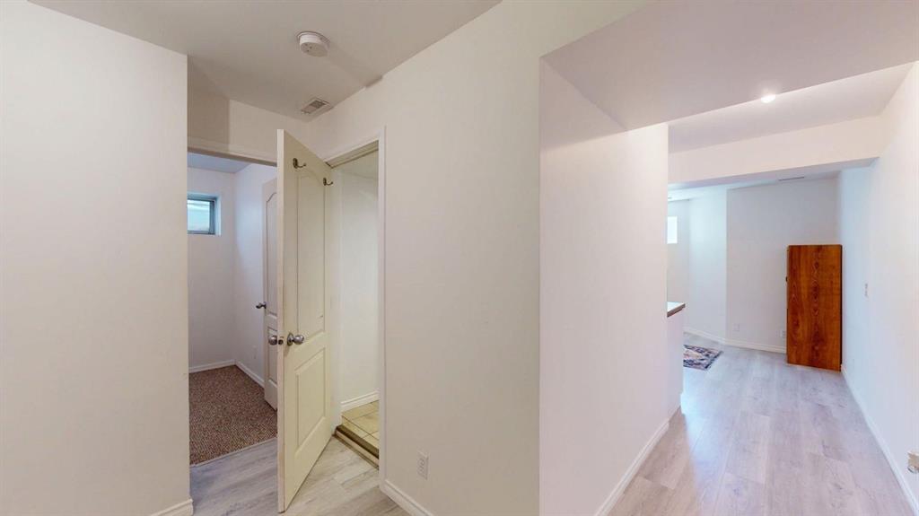 117 Kodiak Crescent Property Photo 14