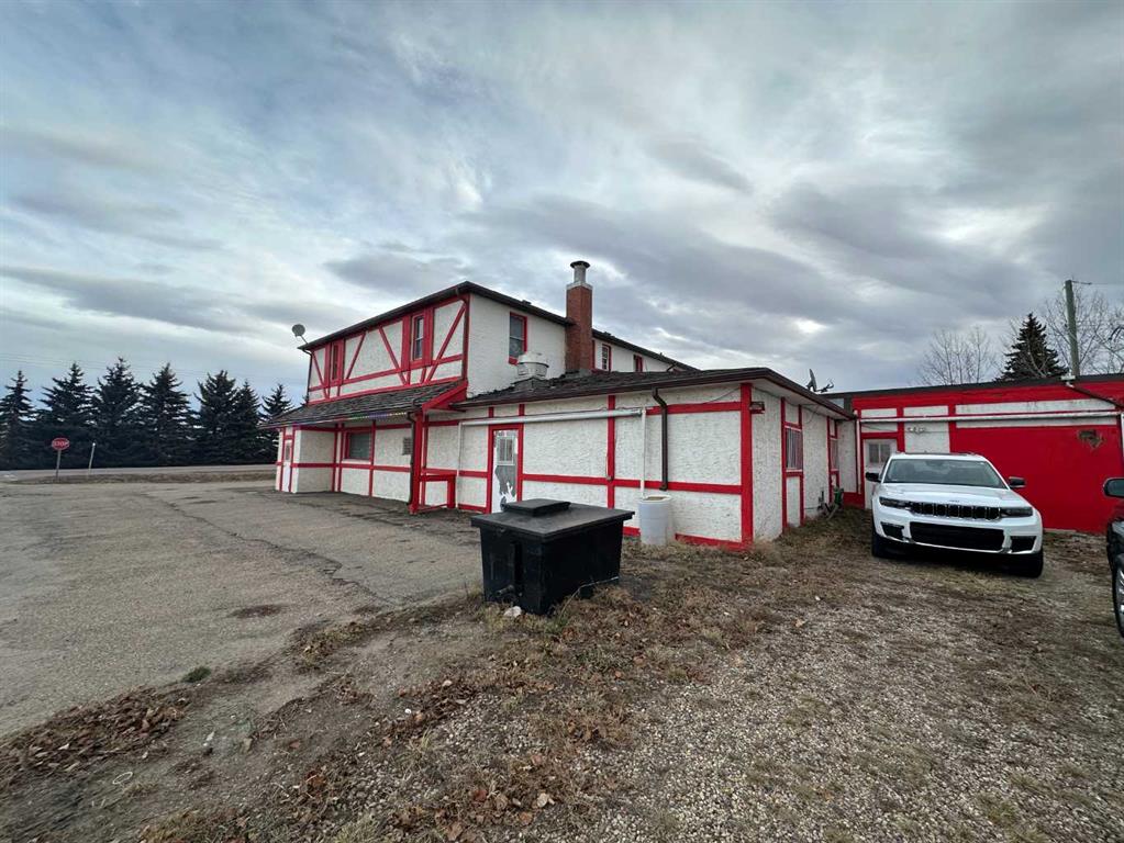 102 First Ave Property Photo 2