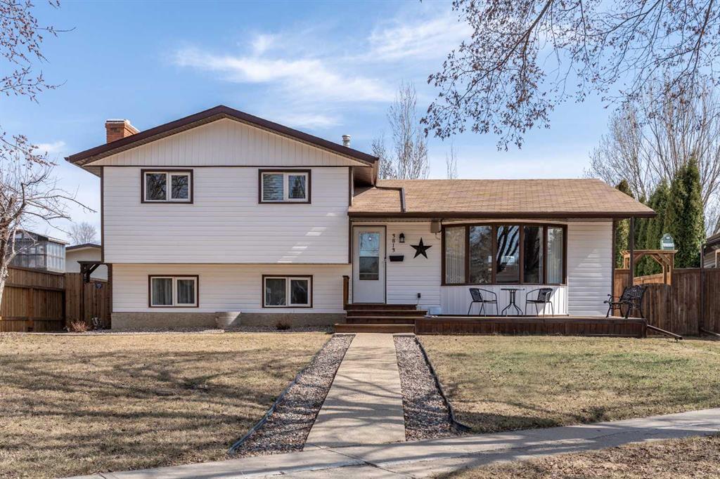 3813 64 Street Property Photo