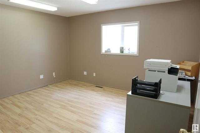 5606 Lake Drive Property Photo 5