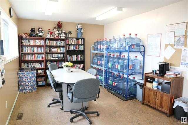 5606 Lake Drive Property Photo 11