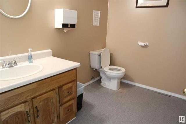 5606 Lake Drive Property Photo 12