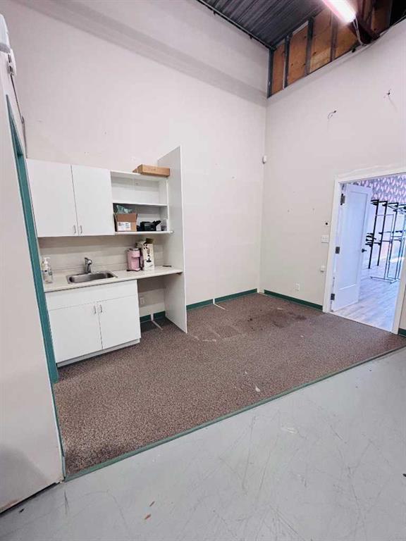 1310 Kingsway Avenue 108 Property Photo 5