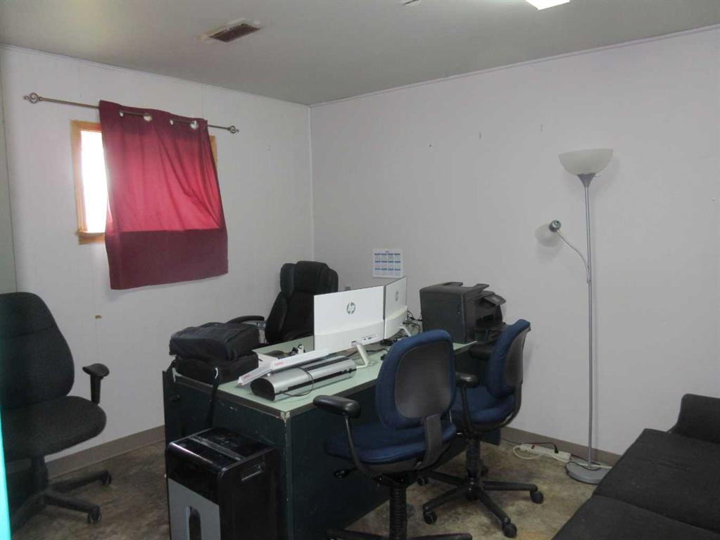 4928 49 Street Property Photo 4