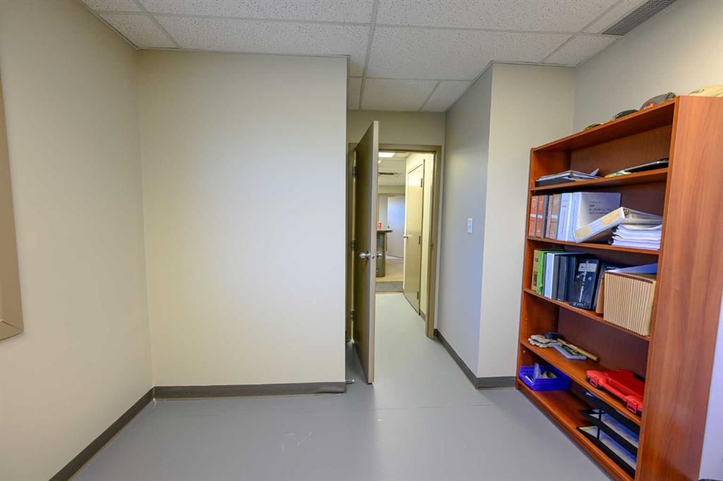 12715 101 Street Property Photo 20
