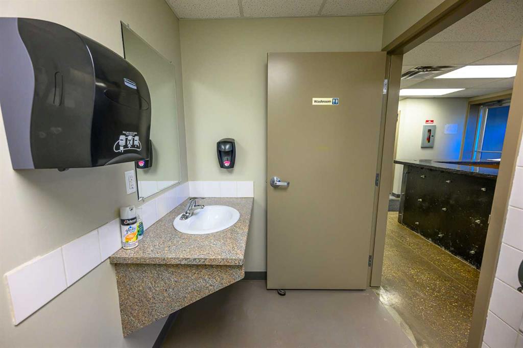 12715 101 Street Property Photo 22