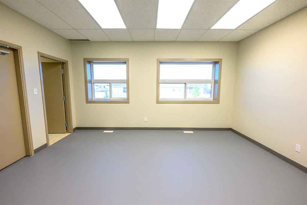 12715 101 Street Property Photo 30