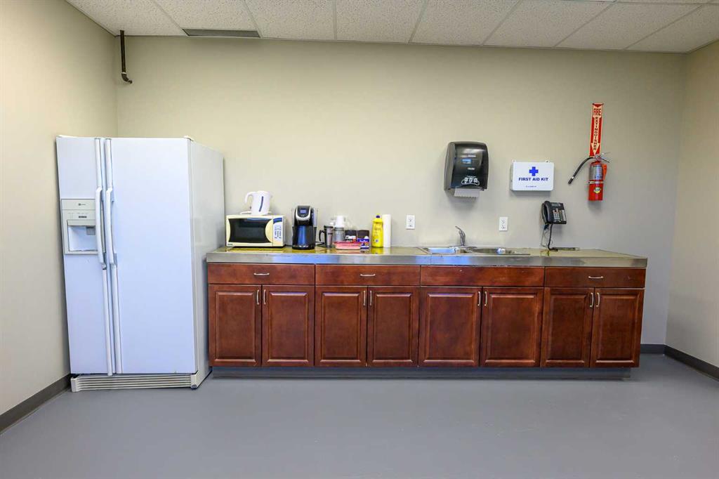 12715 101 Street Property Photo 33