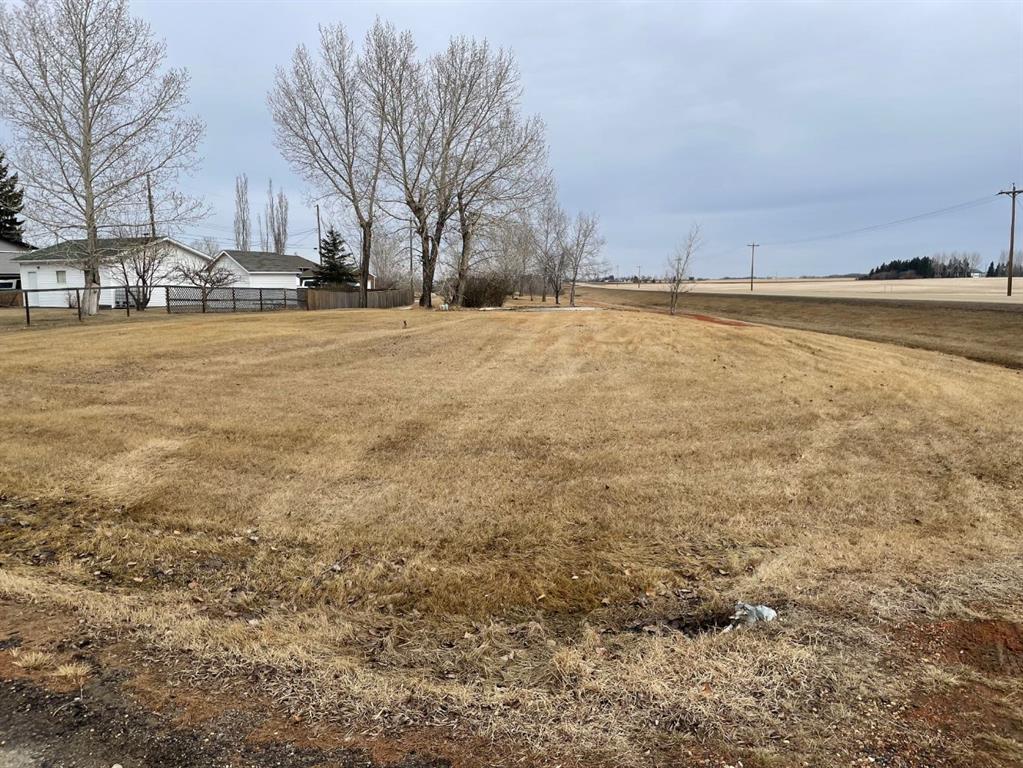 4502 53 Avenue Property Photo
