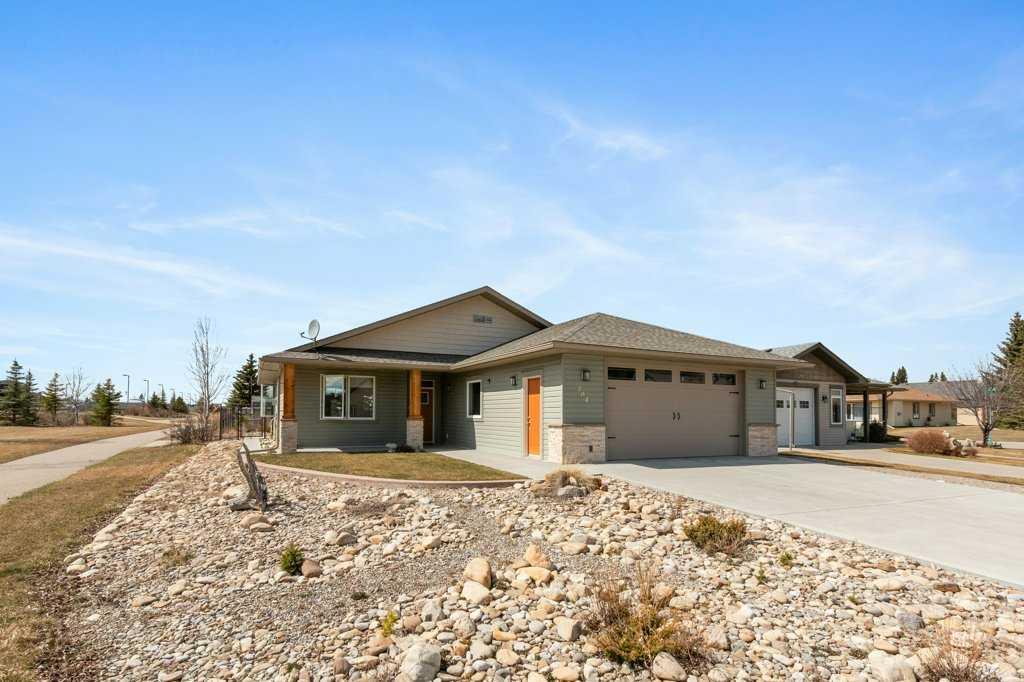704 5 Street Property Photo