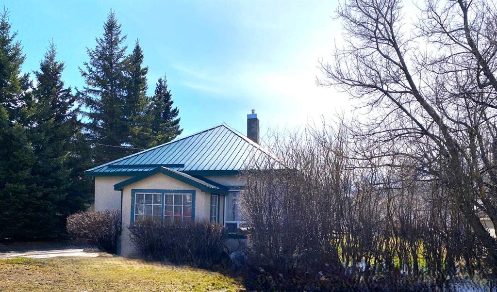 2513 210 Street Property Photo