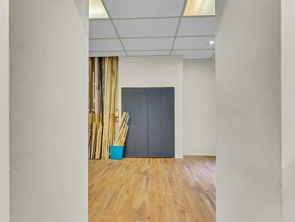 628 2 Street Property Photo 18