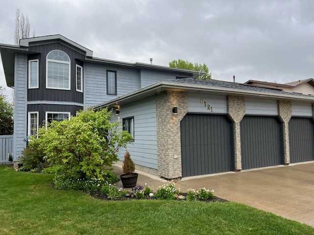 6121 96 Street Property Photo