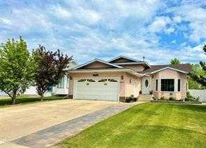 9509 91 Street Property Photo