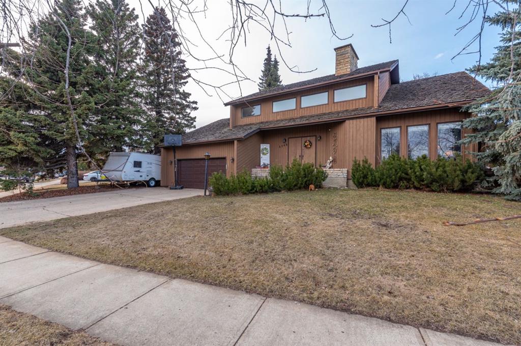5308 37 Street Property Photo