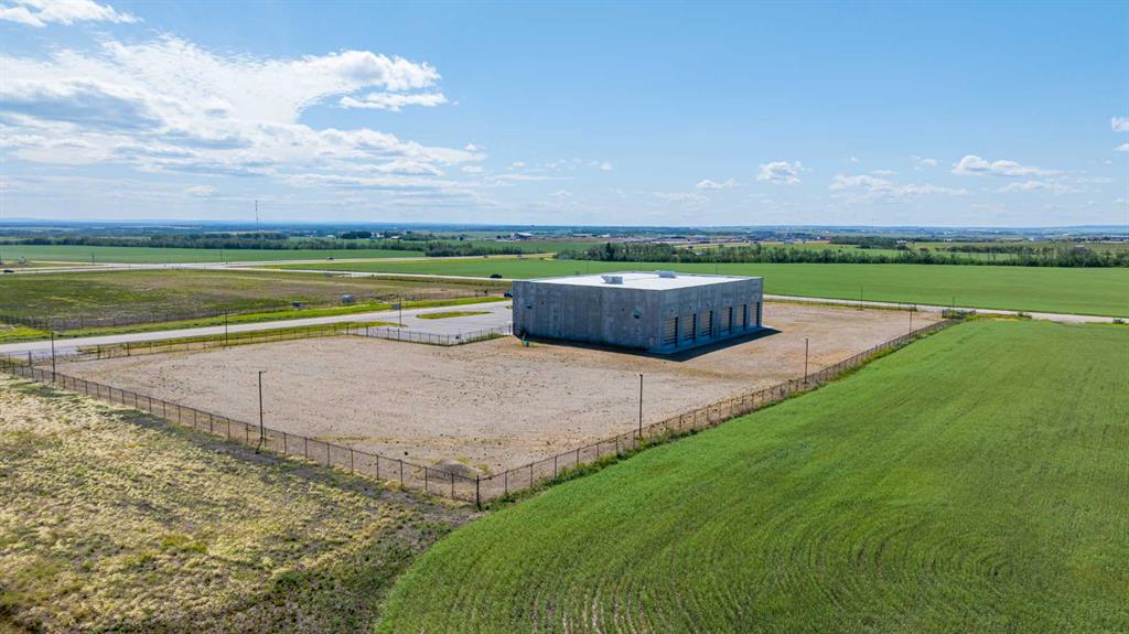 722040 Range Road 51 82 Property Photo 11
