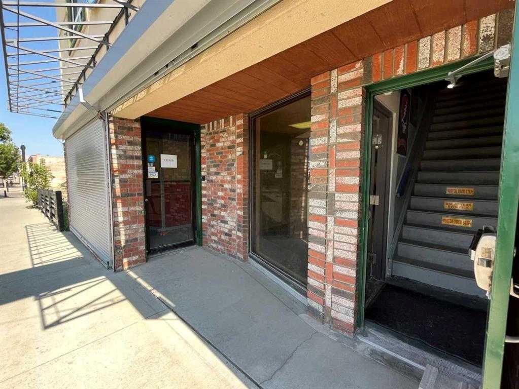5121 50 Avenue 101 Property Photo 2