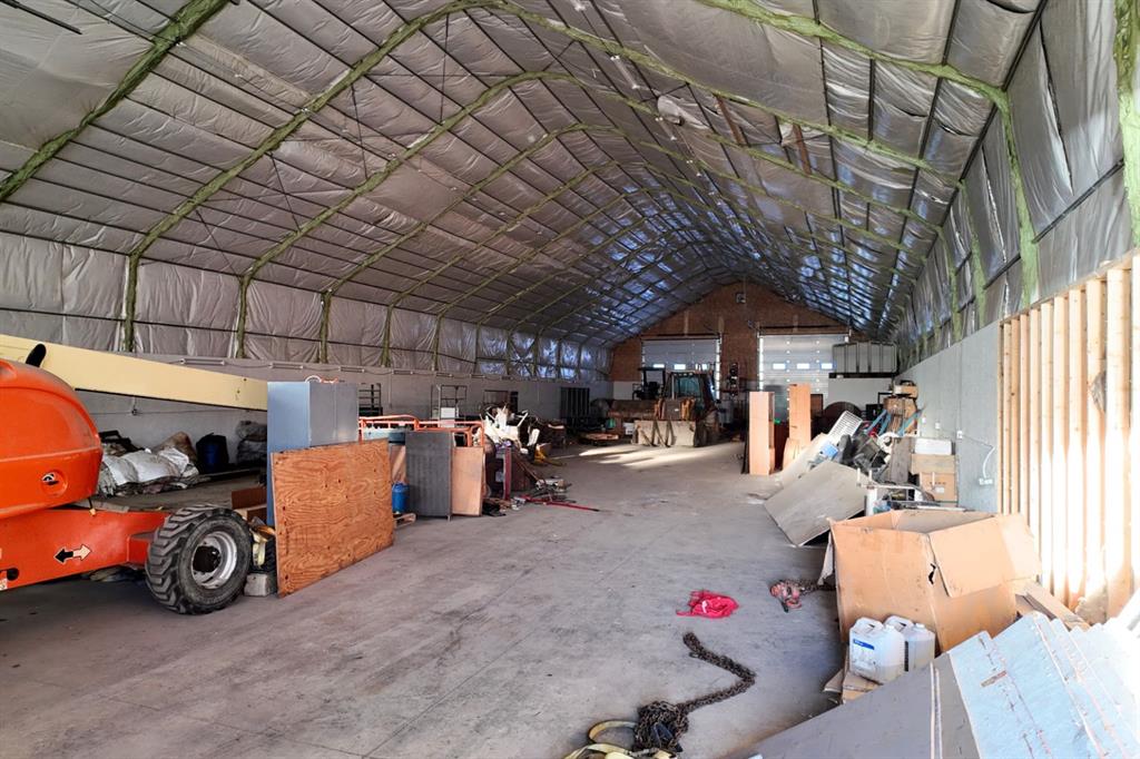 6123 84 Street Property Photo 15