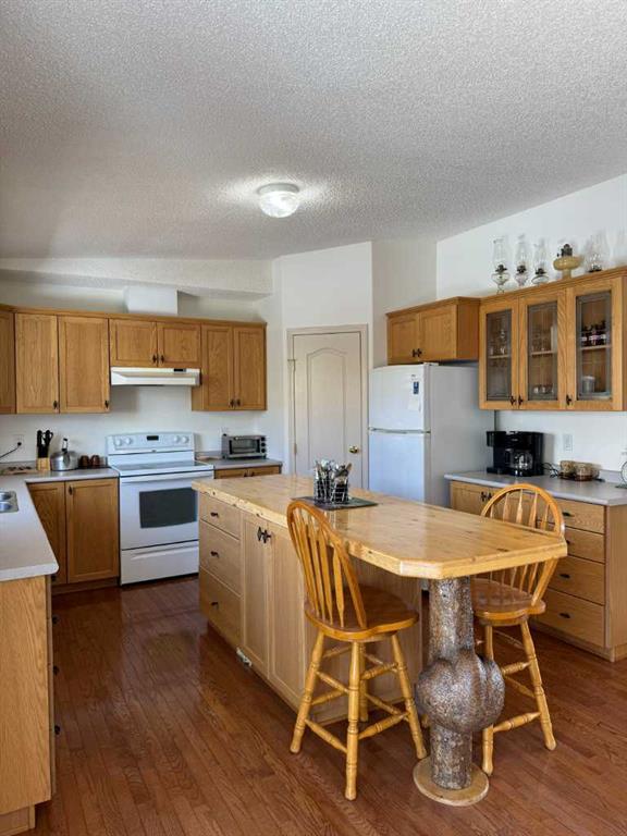 9321 Range Road 1-3 Property Photo 13