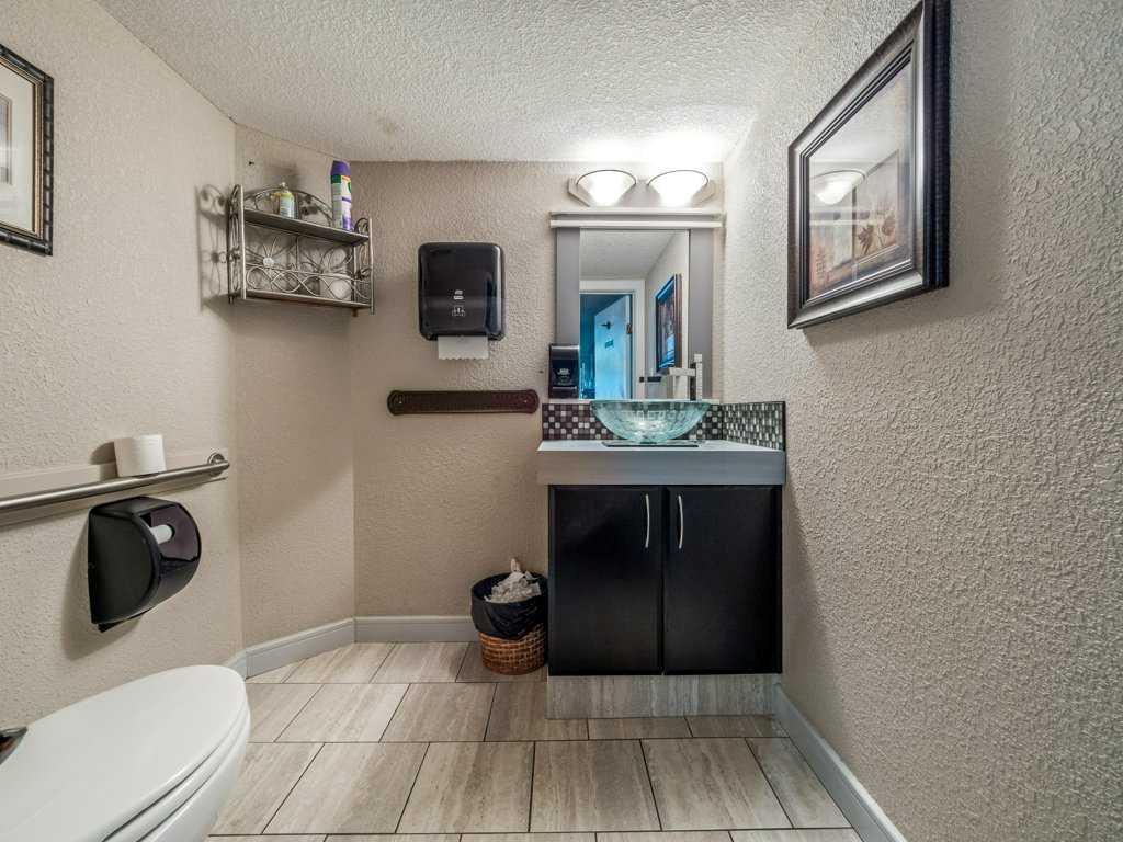 235 & 231 12b Street Property Photo 8