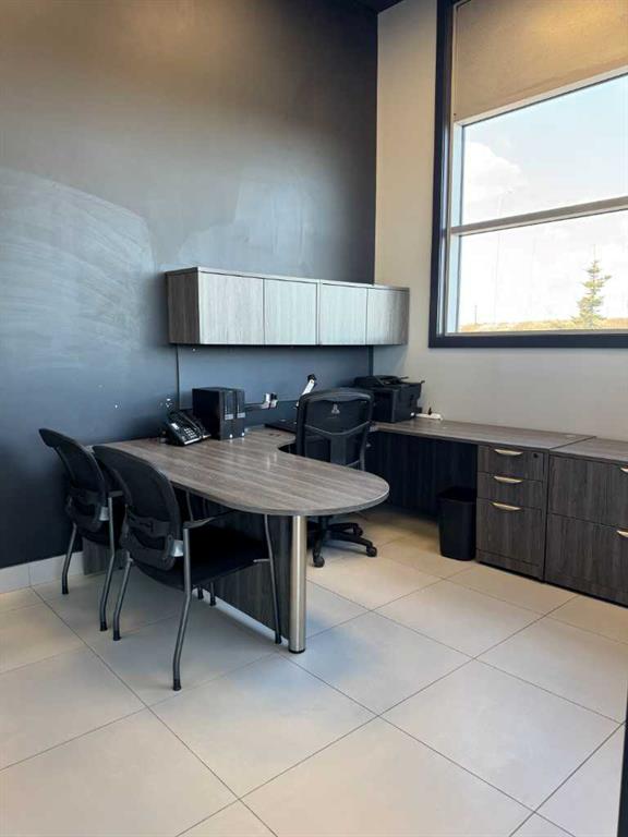 6542 Sparrow Drive Property Photo 3