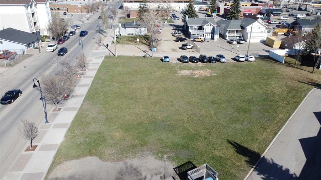 205 1 Avenue Property Photo 2
