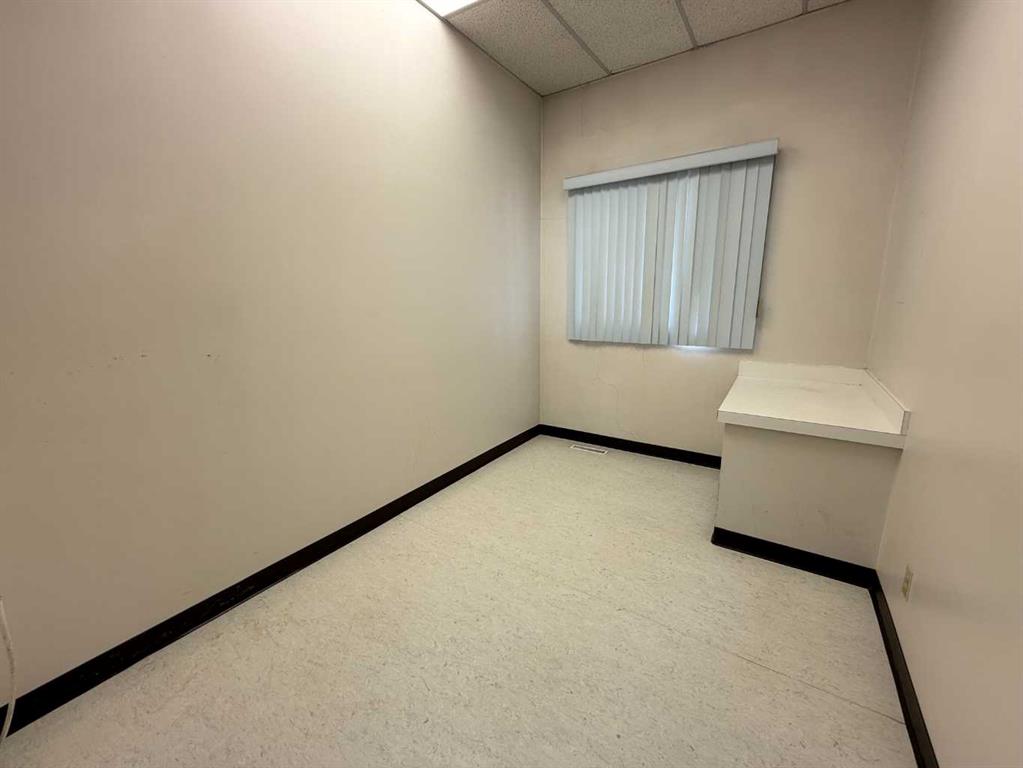 5502 Highway 2a Property Photo 8