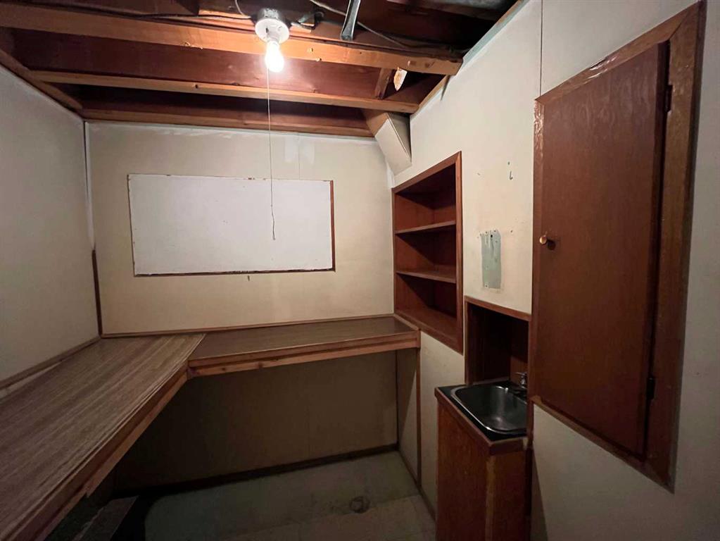 5502 Highway 2a Property Photo 14