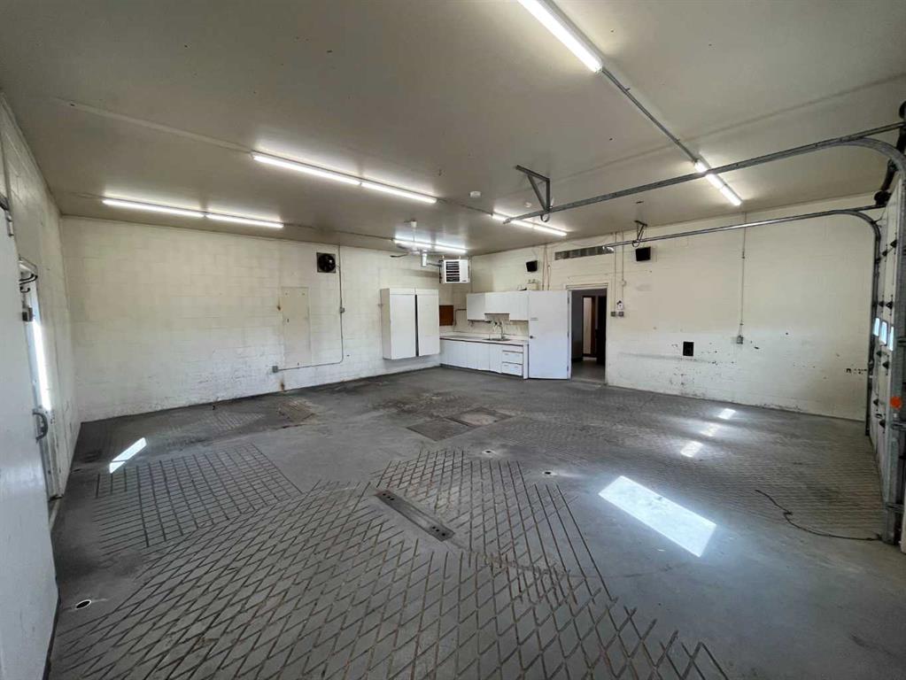 5502 Highway 2a Property Photo 15