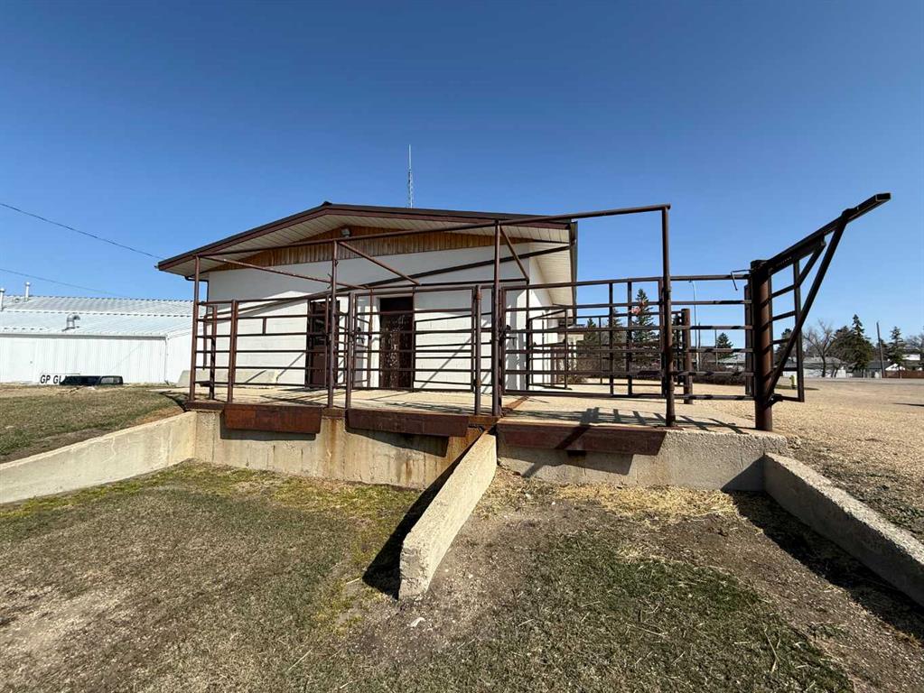 5502 Highway 2a Property Photo 17