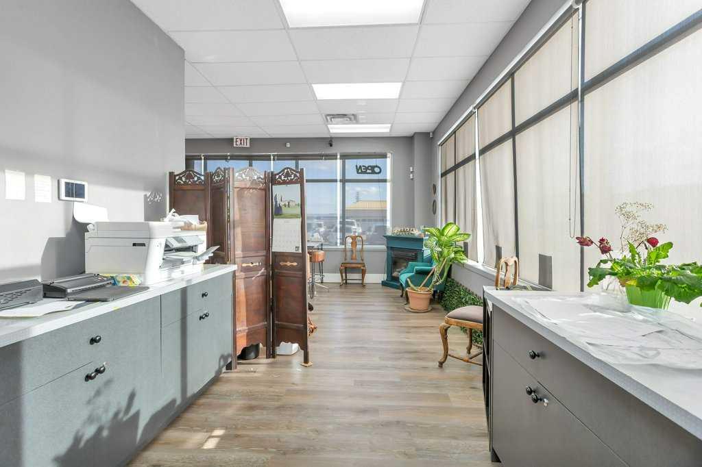 6200 67a Street 11 Property Photo 11